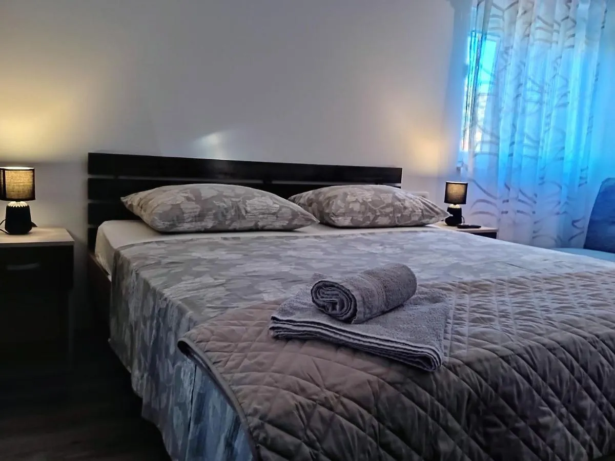 Kwatera prywatna Apartmentt Vinko Bilota Seget Vranjica Chorwacja